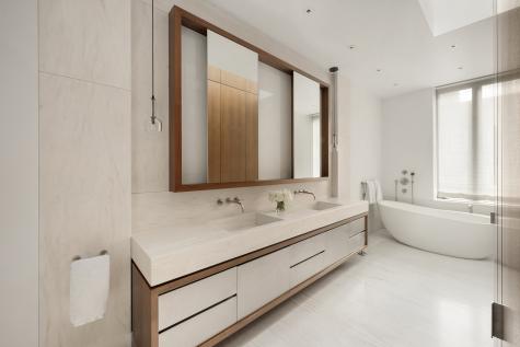 162 E 92nd Street New York City NY 10128