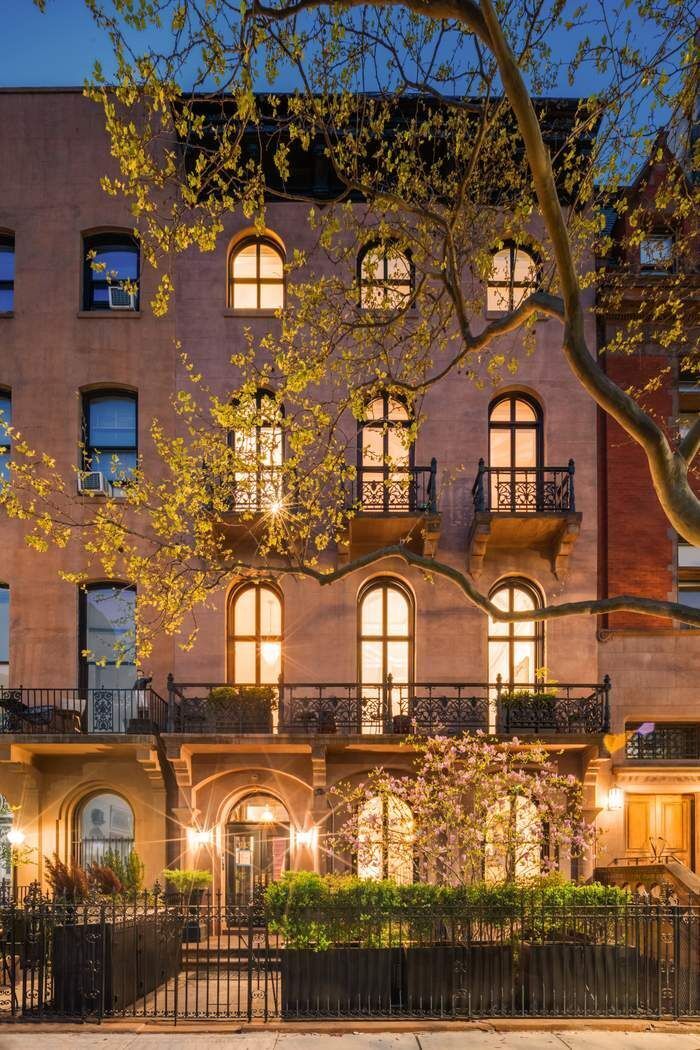 243 E 17th Street New York City NY 10003