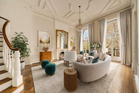 243 E 17th Street New York City NY 10003