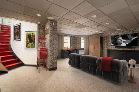 243 E 17th Street New York City NY 10003