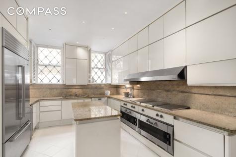 46 E 71st Street New York City NY 10021