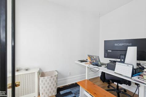 47-08 11th Street New York City NY 11101