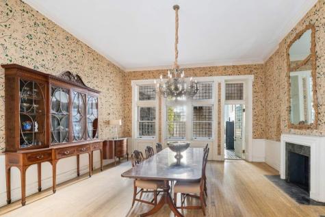 125 E 69th Street New York City NY 10021