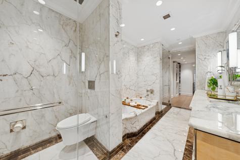 27 E 79th Street New York City NY 10075