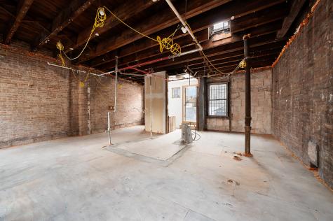 18 W 76th Street New York City NY 10023