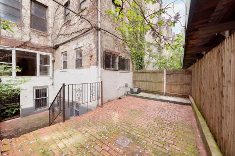 18 W 76th Street New York City NY 10023