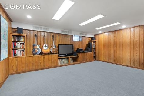 492 Westminster Road New York City NY 11218