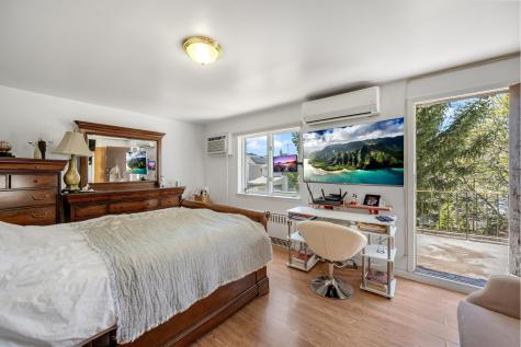 1530 E 22nd Street New York City NY 11210