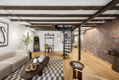 197 W Houston Street New York City NY 10014