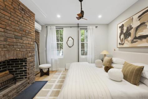 197 W Houston Street New York City NY 10014