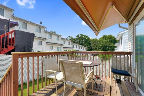 110 Arnold Street New York City NY 10301