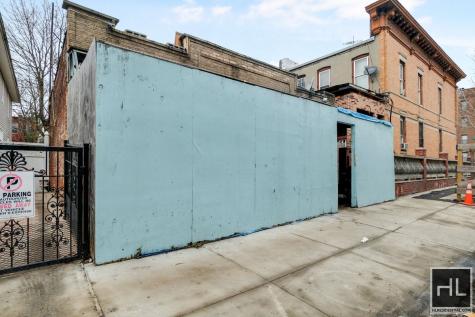 2724 Clarendon Road New York City NY 11226