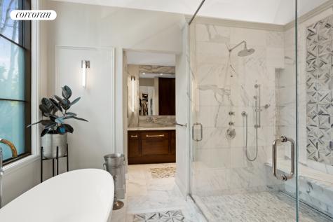 176 Benedict Road New York City NY 10304