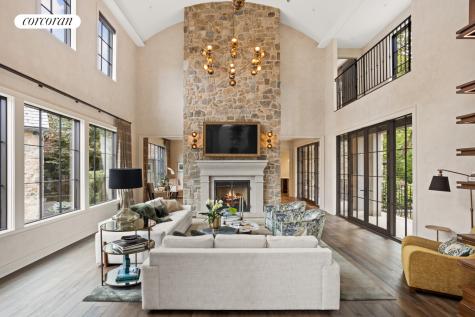 176 Benedict Road New York City NY 10304