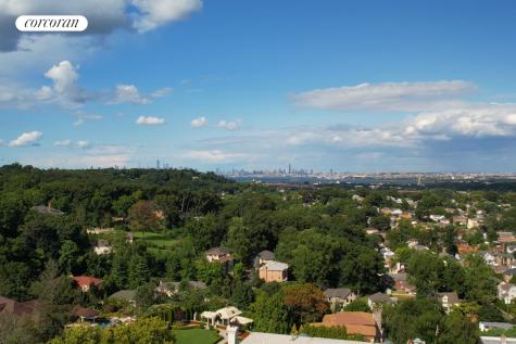 176 Benedict Road New York City NY 10304