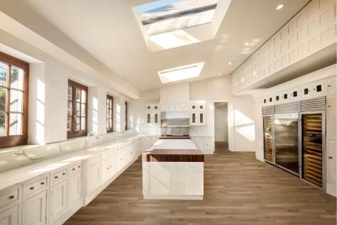 5040 Independence Avenue New York City NY 10471