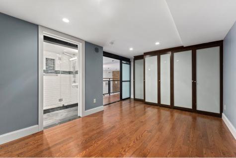 215 E 24th Street New York City NY 10010