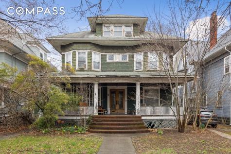 447 E 17th Street New York City NY 11226