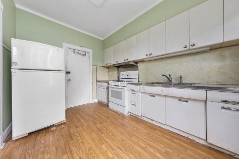 20-22 Menahan Street New York City NY 11385