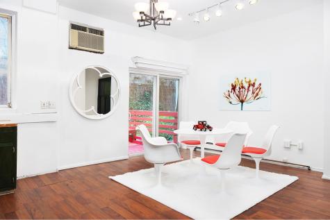 447 W 24th Street New York City NY 10011