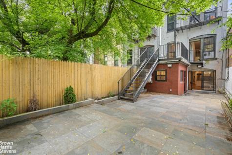 521 Decatur Street New York City NY 11233