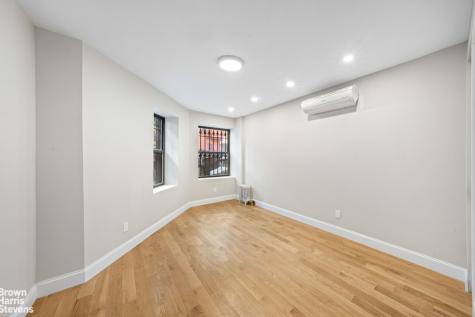 521 Decatur Street New York City NY 11233
