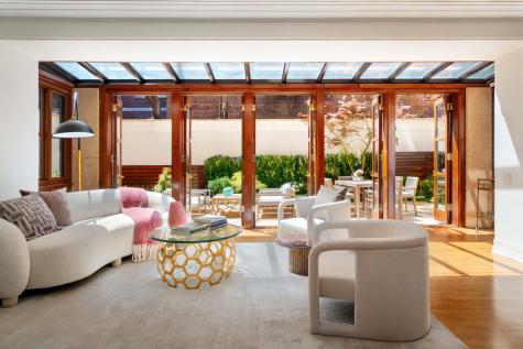 350 E 72nd Street New York City NY 10021