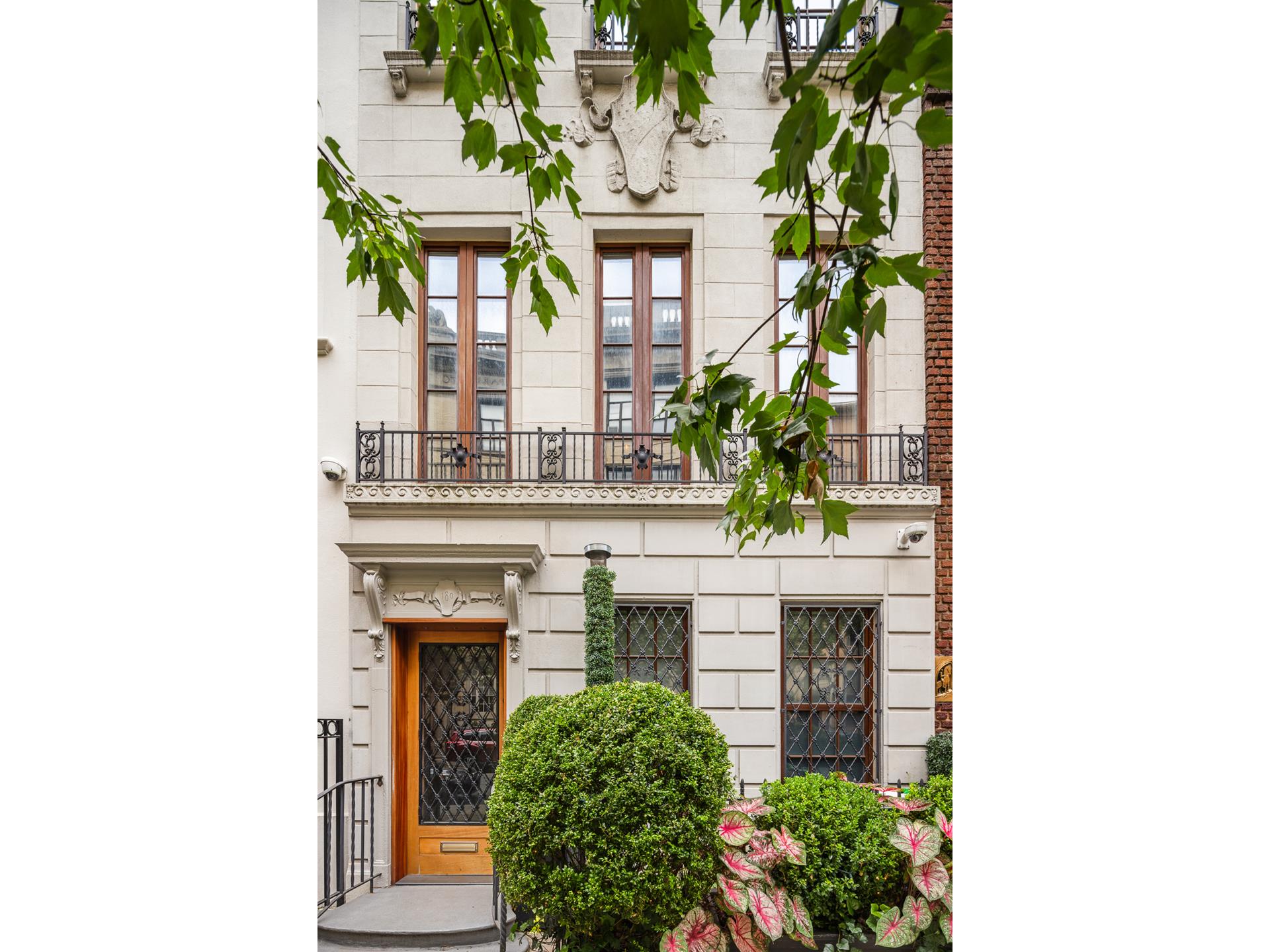 180 E 75th Street New York City NY 10021