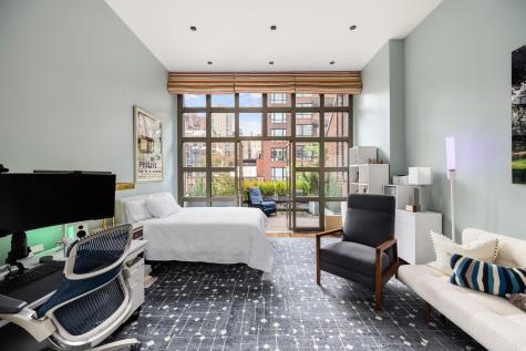 180 E 75th Street New York City NY 10021