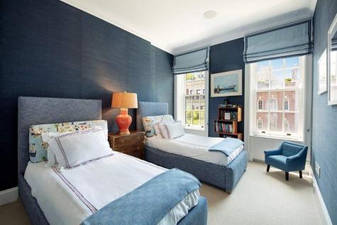 13 E 94th Street New York City NY 10128