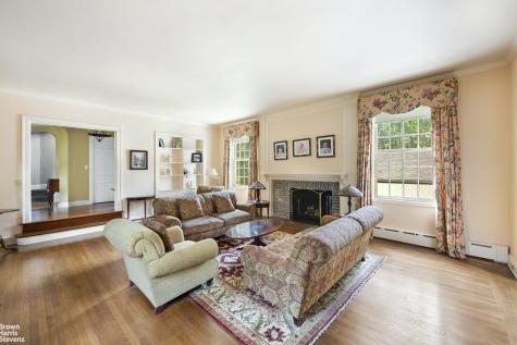 4930 Goodridge Avenue New York City NY 10471