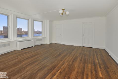 1 E End Avenue New York City NY 10075