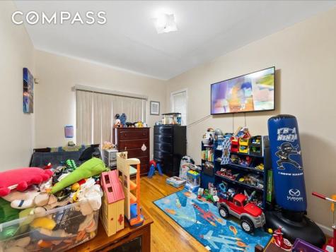 1961 Wallace Avenue New York City NY 10462