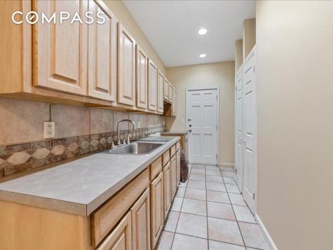 1961 Wallace Avenue New York City NY 10462