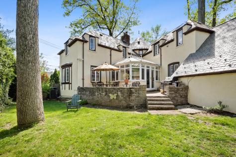 4600 Grosvenor Avenue New York City NY 10471