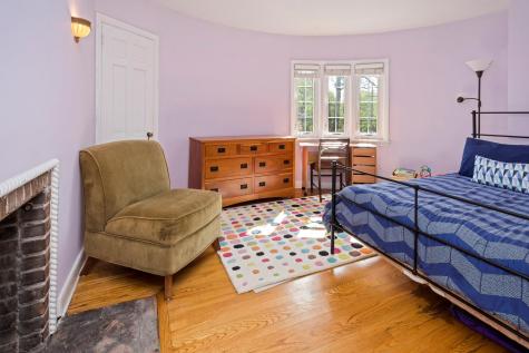 4600 Grosvenor Avenue New York City NY 10471