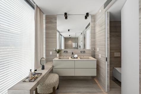 217 W 20th Street New York City NY 10011