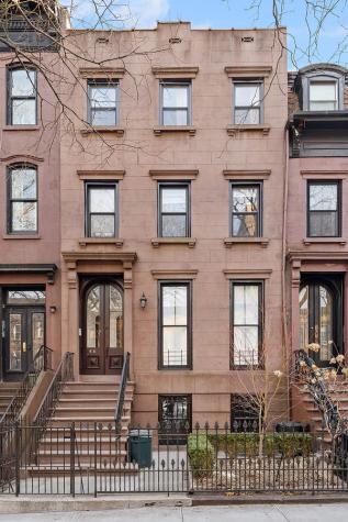 46 Clifton Place New York City NY 11238