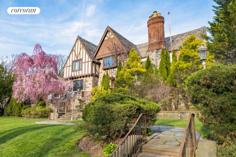 84-01 Midland Parkway New York City NY 11432