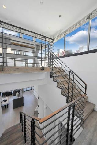 420 W 25th Street New York City NY 10001