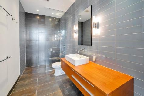 420 W 25th Street New York City NY 10001