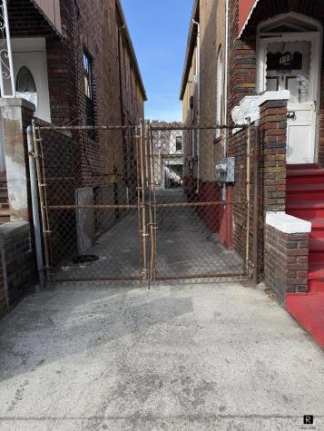 118 E 55th Street New York City NY 11203