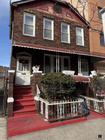 118 E 55th Street New York City NY 11203