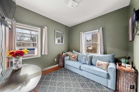 20 8th Street New York City NY 10306