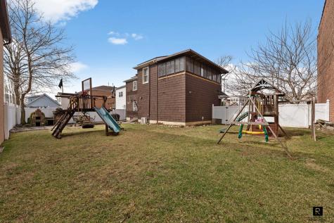 20 8th Street New York City NY 10306