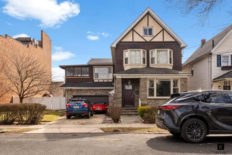 20 8th Street New York City NY 10306