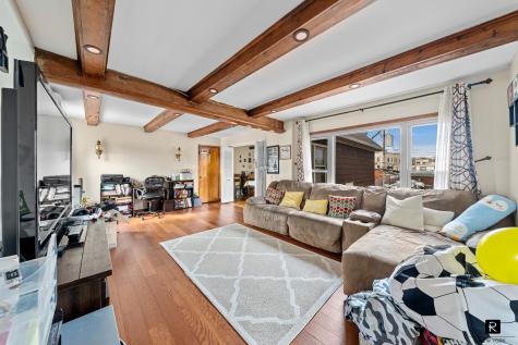 20 8th Street New York City NY 10306