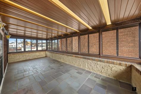 20 8th Street New York City NY 10306