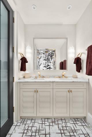 34 E 62nd Street New York City NY 10065