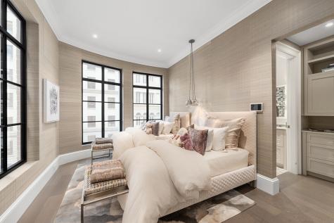 34 E 62nd Street New York City NY 10065